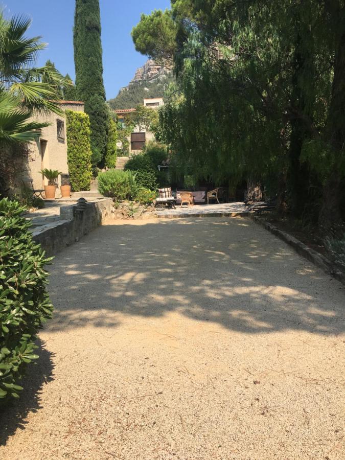 Villa La Grande Bastide Piscine Et Tennis Collectif Cassis Exterior photo